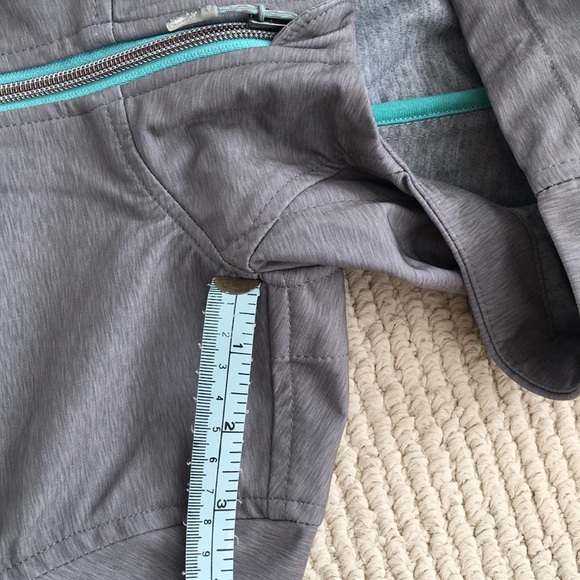 Hawke and Co. Weekender jacket - Picture 12 of 14